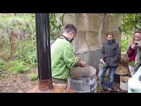 Finca Autarca Aktivkohle herstellen