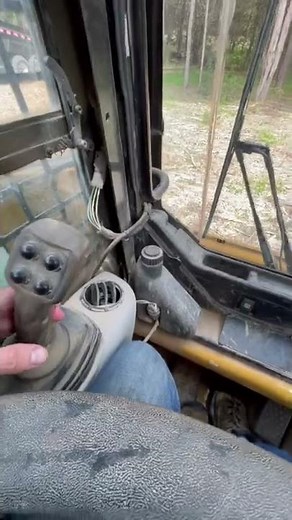 How to Operate A Skid Steer