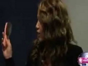 Miley Cyrus Backstage Footage From Best Of Both Worlds Tour