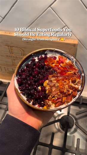 Ashton Birdwell | Faith & Fitness on Instagram: "1) 🐟 Fish - Omega-3s improve brain function, joint health, and speed up recovery. Matthew 14:19-20 2) 🍯 Honey - Natural energy, gut health, antioxidants, and fast-digesting fuel. Proverbs 24:13 3) 🍇 Grapes - Antioxidants for blood flow, endurance, and recovery. Numbers 13:23 4) 🧄 Garlic - Boosts immunity, heart health, and reduces inflammation. Numbers 11:5 5) 🥛 Raw Milk - Protein, calcium, and nutrients for muscle growth and bone strength. E