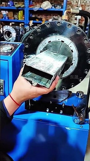 Rectangular tube reducing fitting