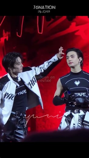 I.N fixed Hyunjin’s hair and Hyunjin melted 🥹 #skz #straykids #hyunjin #jeongin