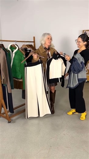 Asked a few of our favorite people for their New Arrivals picks. 💬 Tell us what you’d pick… Reserve your favorite New Arrivals with your #cabiStylist now! #cabiclothing #fallfashion #winterfashion #ootd | cabi