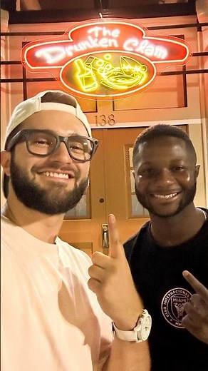 Family Guy Drunken Clam Pop-Up Bar in Boston | Quahog Comes to Life!