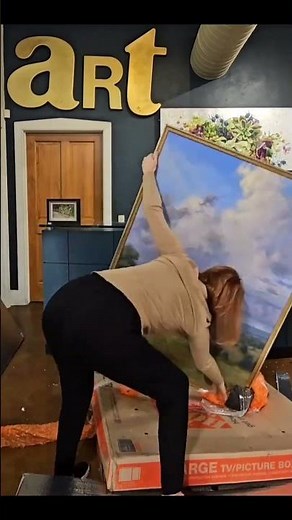 Just Bill Farnsworth's new painting ✨️ The largest painting we've ever had by him in the