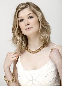 Rosamund Pike: Bio, Height, Weight, Measurements