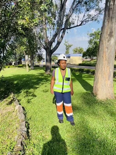 Make it with your bestfriend🫶#women in engineering #electromechanical engineer #mechatronics engineer