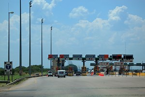 Driving to your holiday destination? This is how much you will pay on toll roads...