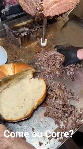 Como nâo comer um pãozinho desse.