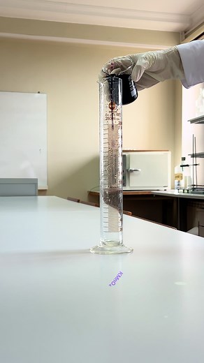 Vanishing Violet: Fascinating Chemistry Experiment