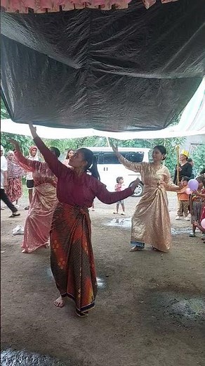 Tausug Dance from our B'laan friends of Domolok, Sarangani Province