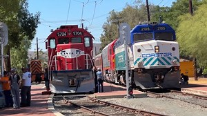 原up主在南加州铁路博物馆的动态保存F40PH内燃机车司机室内拍摄运行的pov视频搬运～轨道交通火车迷diesellocomotive火车头railfan机辆