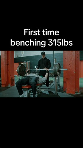 315 BENCH PR FULL VID OUT NOW ON YOUTUBE #gym #benchpress #fitness #gymbro #gymlife