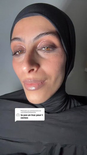 Embrace your dark circles under your eyes, it’s your oddness, it’s your uniqueness🖤 | Elle Reem