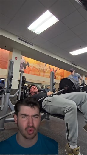 Joseph Wetter- Online Powerlifting/Powerbuilding Coach on Instagram: "Be careful with what bars you guys use!"