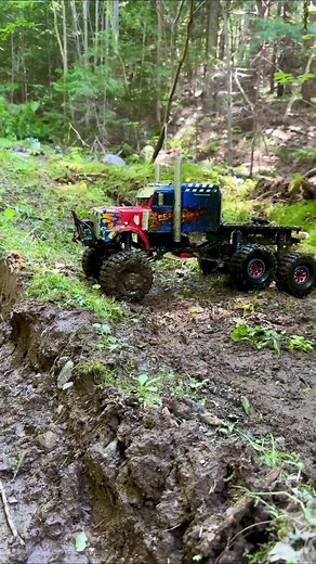 The REAL RCSparks! on Instagram: "OPTIMUS PRIME FLEXES - Let's GO TO THE MAX and show you what he is capable of.. #optimus #flex #articulation #optimusoverkill #optimusprime #rcsparks #mudrun #rescue #rollover #recovery #rctruck #semitruck #offroad #offraodrecovery #remotecontrol #radiocontrol"
