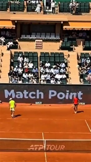 IL MATCH POINT CHE FA ESPLODERE MONTECARLO 🇮🇹🔥 | Sinner in doppio