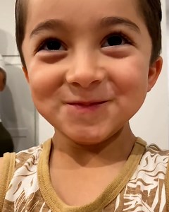 880K views · 23K reactions | This little boy absolutely adored watching his mom 梁❤️ | Lessons Learned In Life | Facebook