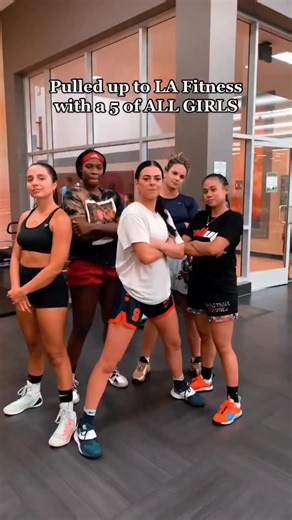 Lauren Fitzmaurice on Instagram: "🙂‍↔️"