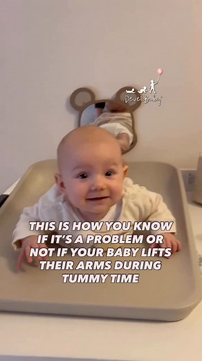 The skydiver position is when a baby lifts both arms up and backward while lying on their tummy. All babies do this occasionally—especially when they get excited or practice reaching for toys. This is completely normal! However, for some babies, this position becomes so dominant that it challenges their motor development. The backward pull becomes so strong that they struggle to keep their arms on the floor. This can delay belly crawling and hands-and-knees crawling because the arms and front si