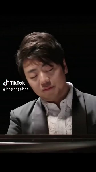 Celebrating Beethoven's Für Elise on Piano