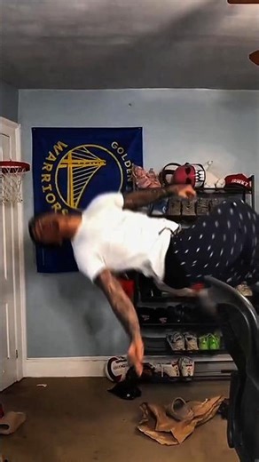 Plaqueboymax gets a tism attack while on the phone😭😭 #plaqueboymax #pbm #jace #clipfarm