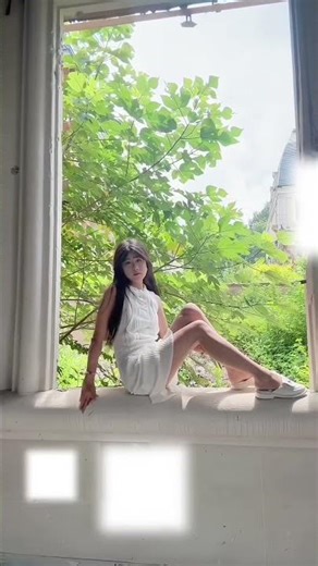 #烧伤女孩 希望大家勇敢面对自己的缺陷 有时候直面自己也是一种美 可以内向 可以慢热 但轮到你上台的时候请勇敢 #烧伤女孩#原相机