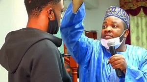 5.3K views · 246 reactions |  Ustadh Abdul Rashid giving shahada to two brothers mashallah  珞 #NewMuslim #alhamdulillah | The fastest growing religion | Facebook