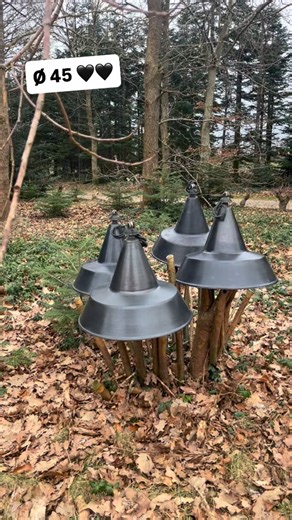 Industriellelamper / champagnekølere on Instagram: "Modtaget 20 stk af disse. #Industriellelamper #loftslampe #bæredygtigindretning #nybyggeri #erhvervsindretning"