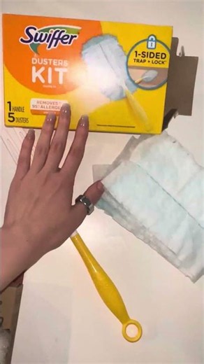 Duster Kit Up Close | Swiffer