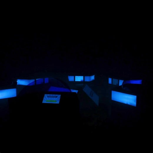 Faites vivre à vos équipes une expérience ultra fun, immersive et pleine d’énergie ! Ici, pas de quiz ennuyeux : un vrai plateau façon jeu télé, des questions personnalisées, des buzzers, des fous rires… et surtout, un vrai moment de cohésion. Parfait pour souder les équipes, booster l’esprit de groupe et repartir avec le smile 😄 | Quiz Room Paris