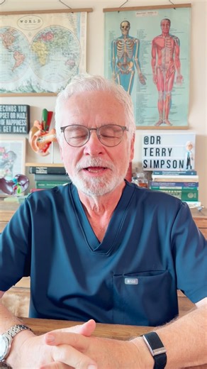 What Happens When You Get A Hernia? Dr Terry Simpson explains what a hernia is, who you should talk to, what the surgical procedure is and how it can effect your day to day activities. A hernia happens when an internal organ or fatty tissue pushes through a weak spot in the surrounding muscle or tissue. This often appears as a bulge, commonly in the abdomen or groin. #dr #health #medical #medicineexplained #medicine #healthy #explained #learn #educate #expert #surgery #surgeon #learnontiktok #ed