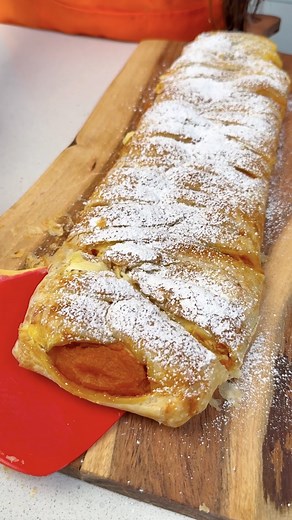 16K views · 60 reactions | Easy 4 ingredient fall dessert I make a delicious and easy braided pumpkin cheesecake pastry with puff pastry, no bake cheesecake, and cinnamon. | Amy L Daily Recipes | Facebook