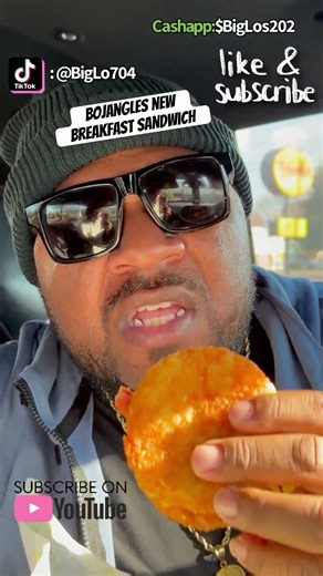 Bojangles NEW The CAROLINA CRUNCH Sandwich‼️ #bojangles #thecarolinacrunch #foodreview #shorts #new