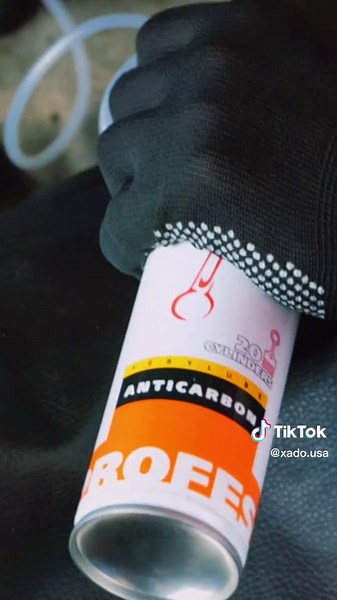 🚗 CLEANING PISTON RINGS FROM CARBON ✅ This fast-acting product is designed to remove carbon contaminations and restore stuck piston rings in gasoline and diesel engines. It removes contaminations directly from the inside surfaces of the cylinder-piston group, and does not require flushing oil after application. #xado #frictionmodifier #oiladditive #engineoiladditive #cars #drive #xadoproducts #adorevitalisant #xadooil #usamotoroil #autochemistry #aliforcar #moto #revitalizant #rek #rec #anticar