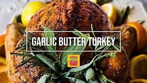 Tender, juicy, and intensely flavorful, this is the BEST Thanksgiving Turkey recipe you will ever make🤩! Citrus🍊, herbs🌿, and a hearty slathering of garlic butter🧄 make this the juiciest turkey recipe around! Plus, it’s a no-brine recipe🙌. Recipe: https://sundaysuppermovement.com/best-thanksgiving-turkey-recipe/ | Sunday Supper Movement