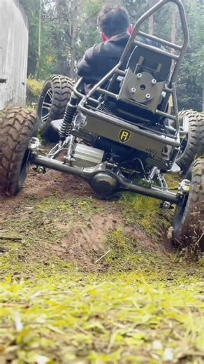 WATCH This Solid Axle CRUSH The Most Extreme Terrain🛻