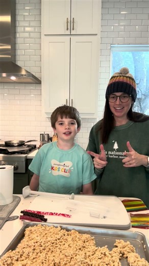 Homemade candy sushi with rice crispy treats 🍣 Pampered Chef Easy Roll Maker #sushi