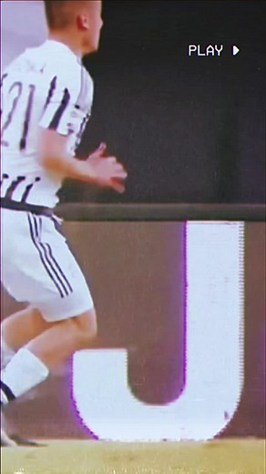 Dybala's Haircut Evolution from 2015/16 to 2016/17 Revealed