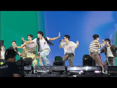 Left & Right - SEVENTEEN (세븐틴) [ Tecate P’al Norte 250404 ] tecate pal norte