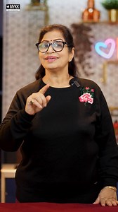 Organic Gel Hair Colour is made from 100% natural and chemical-free ingredients. Provides full grey coverage and protects your hair from damage. You’ll enjoy vibrant, healthy hair that’s free from harsh chemicals – in just a few minutes! Available in 6 shades 🎨 Trusted worldwide 🌍 Shop today and get 10% off your first order! ✨ | Indus Valley Organic Beauty