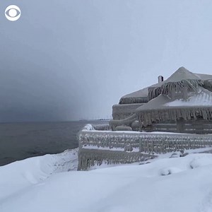 18K views · 475 reactions | This restaurant in Hamburg, New York, was covered in icicles on Monday after being hit by freezing temperatures in a recent blizzard. https://cbsn.ws/3I4su8l | CBS News | Facebook