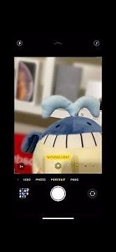 iPhone 11 How to Blur Background on Camera Photos (iOS 13)