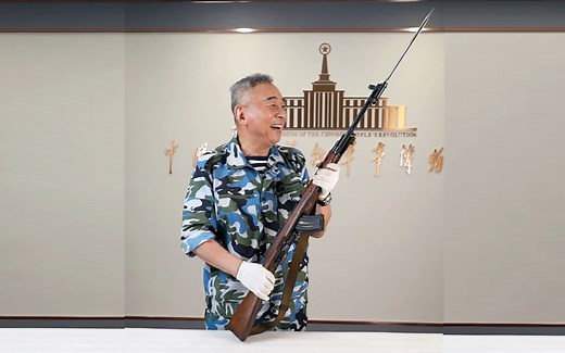 63式步枪性能怎么样，为何没替代56半？跟杨老师一起了解63式自动步枪。