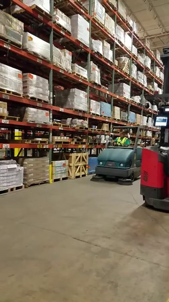 Commercial Cleaning: Cleaning using heavy machines to scrub 24/7 operation warehouse floors.