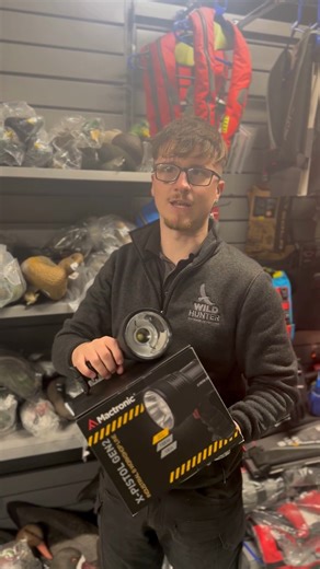 Adam shows off the Mactronic Gen 2 | Wildhunter