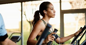 L'exercice parfait pour perdre du poids avec un vélo elliptique