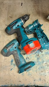 Replacing a broken body on an old @makita.jp Nicad cordless drill, using an old caniblised drill for parts. Old but still golden. #makita #drill #repair #fix #tools #powertools #toolrepair @makitauk | Deandohertygreaser