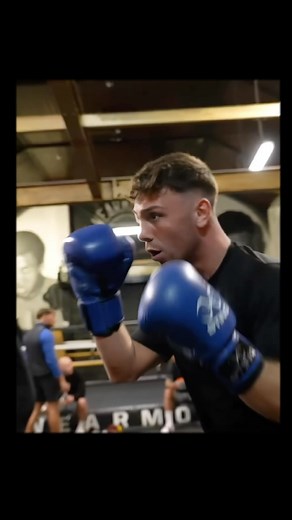 Beau Smith’s looking sharp, and hoping to move to 3-0 this weekend at Rainton Arena. 壘 Tickets available from the fighters, and vipboxing.com Head over to the VIP Boxing YouTube channel for free live streaming of the show, plus interviews, previous fights and more! link in bio) @beausmith_101 @tenacityboxing #subscribe #tuesdaymood #rainton #boxing #vipboxing #teamvip #vip #gymlife | VIP Boxing Promotions | Facebook