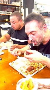 127K views · 8.5K reactions | Levei 15 seguidores para fazer a TREND DA MESA AO LADO com o Corbucci! #trendmesaaolado #corbuccieats #reviewsdomustache | Reviews do Mustache | Facebook